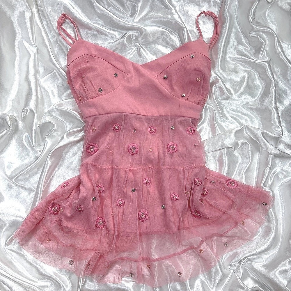y2k Babydoll Cami Top Pink Floral Embroidered Mesh Beaded Tiered D&T